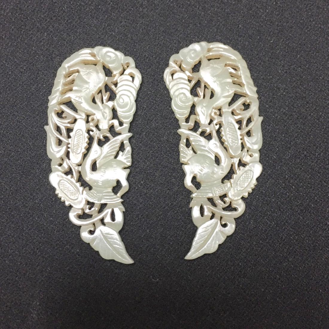 CHINESE ANTIQUE JADE FIGURE. (1 of 2)