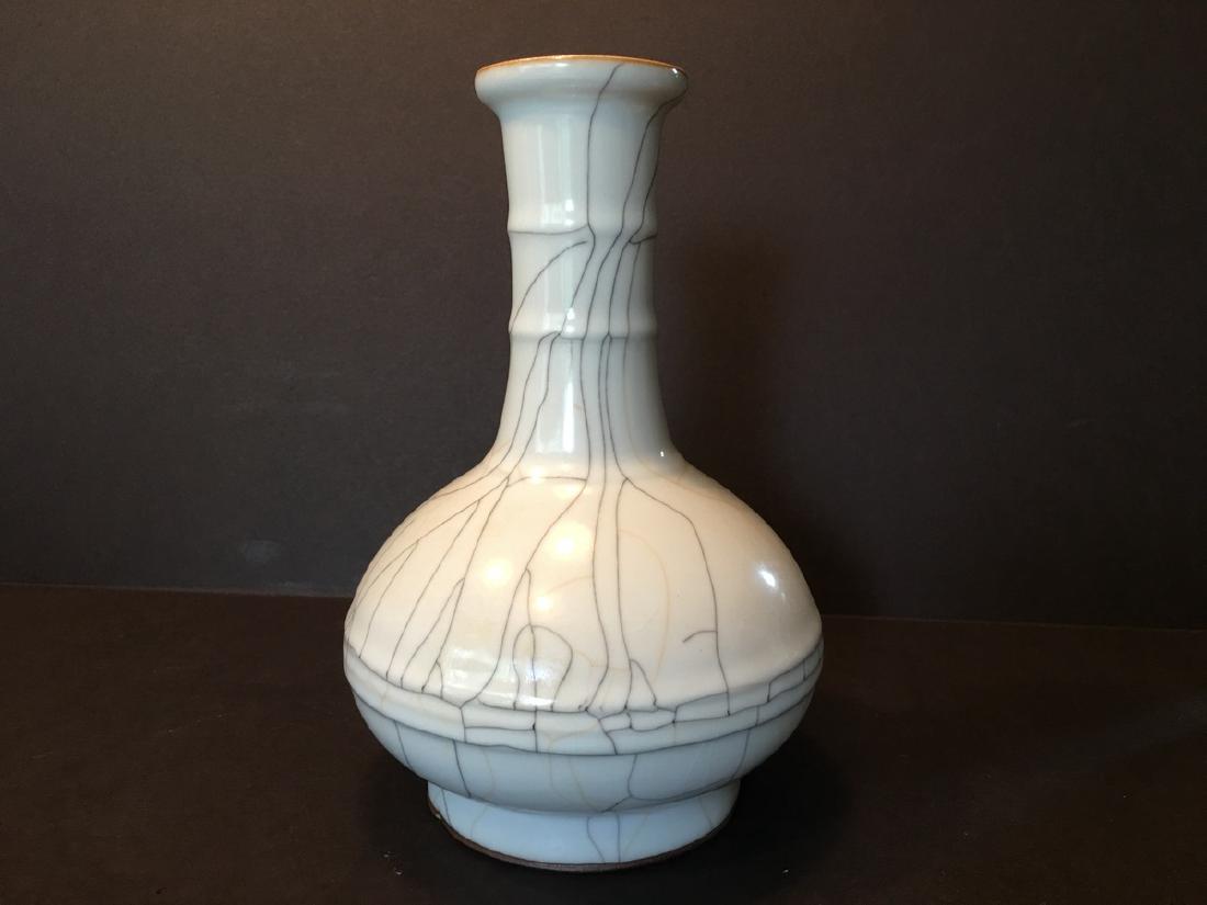 CHINESE GUAN Type Vase, 8 1/2" H,  Yongzheng mark (1 of 8)