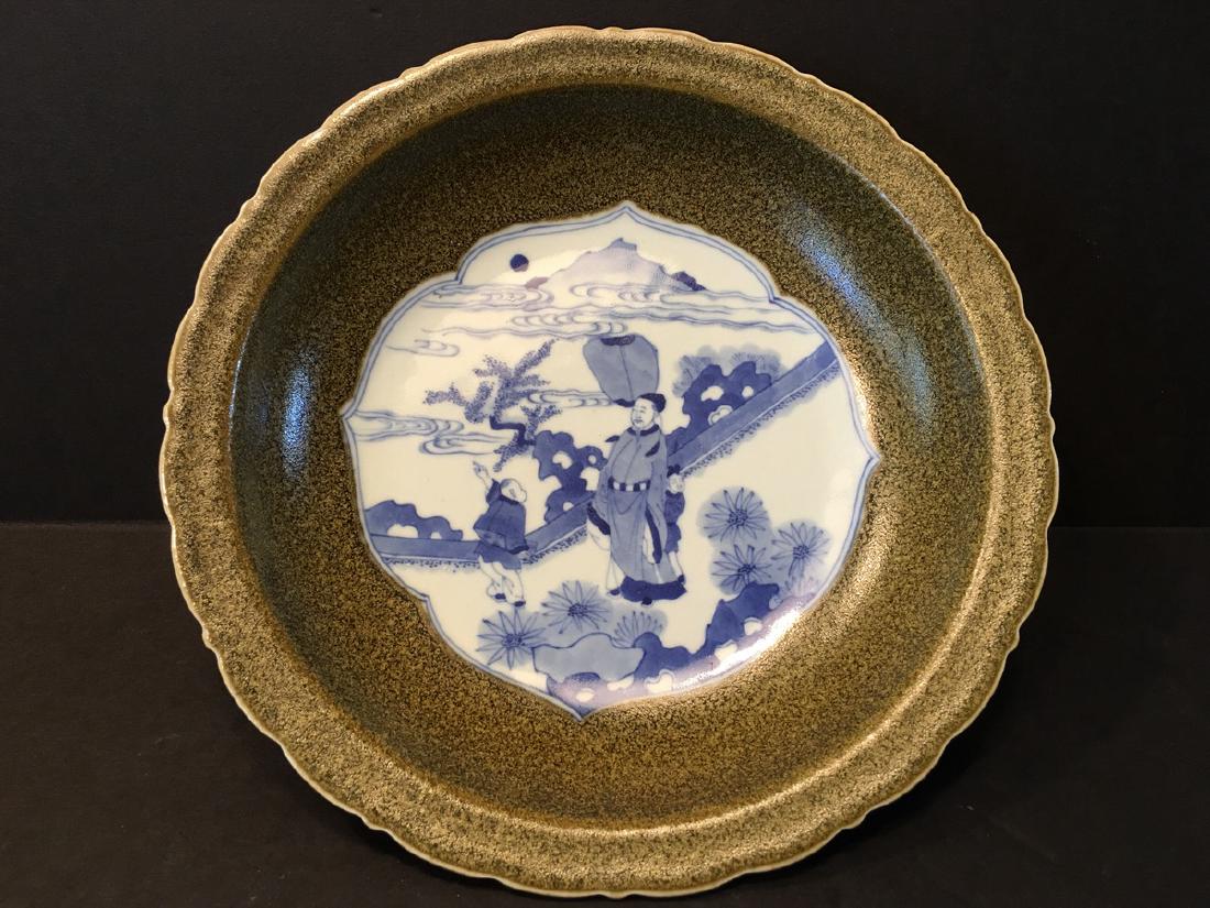 A Fine Chinese Tea dust Blue and White Plate with (1 of 6)