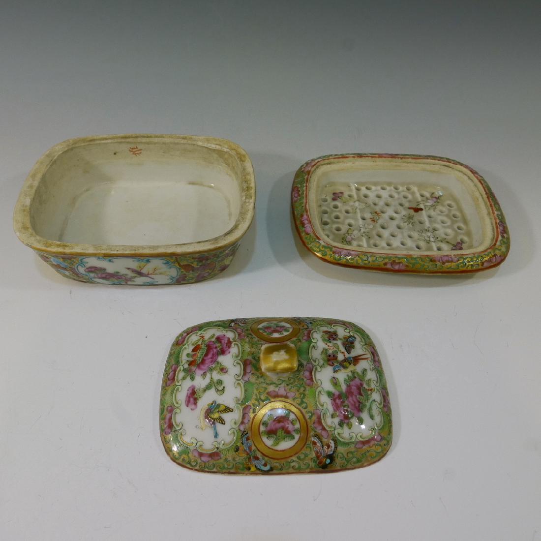 CHINESE ANTIQUE ROSE MEDALLION COVERED DISH - CIRCA (1 of 5)