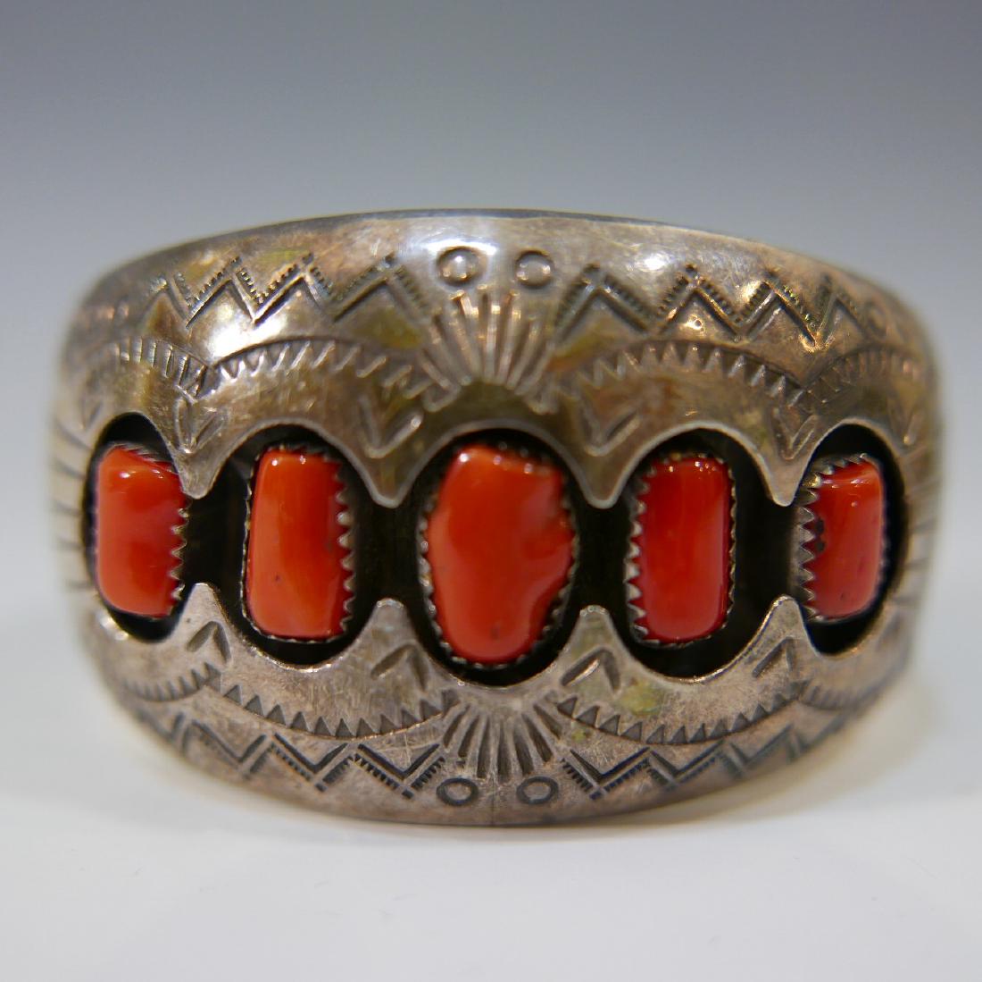 VINTAGE NAVAJO NATIVE AMERICAN RED CORAL BRACELET - (1 of 4)