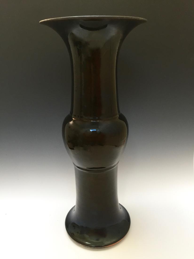 A FINE LARGE CHINESE ANTIQUE BLACK GLAZED PORCELAIN (1 of 6)