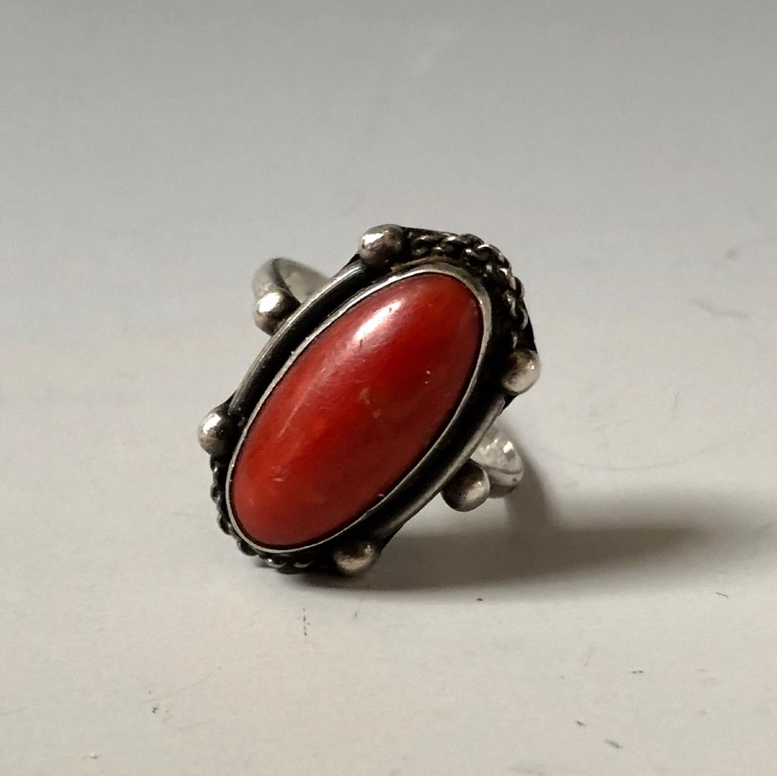 A VINTAGE SILVER  CORAL RING (1 of 3)