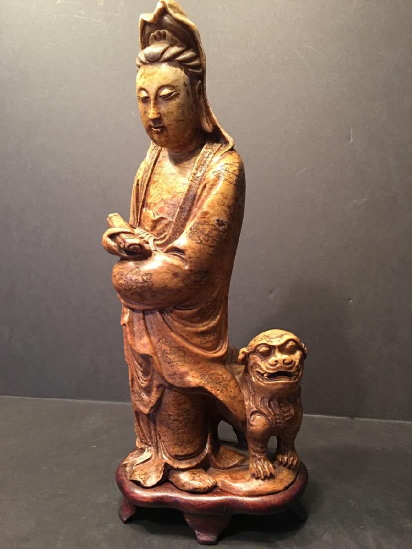 AN OLD Chinese Hard Stone (Or Jade) Guanyin, late Qing (1 of 10)