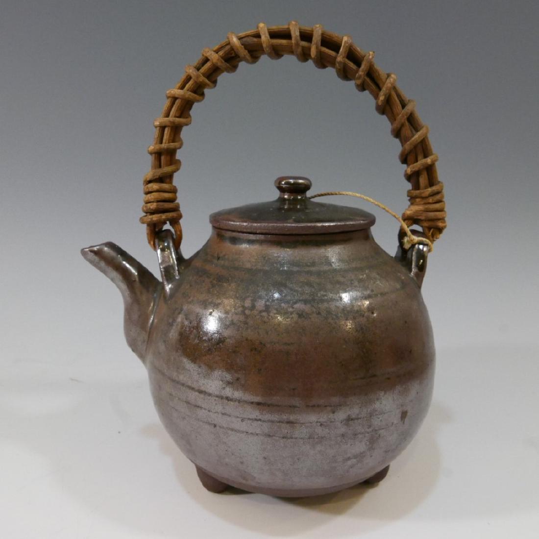 ANTIQUE CHINESE TEAPOT - MARKED (1 of 8)