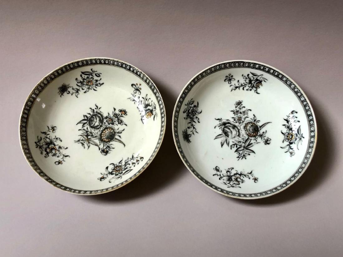 TWO OF CHINESE ANTIQUE EXPORT PORCELAIN DISHES,18C (1 of 4)