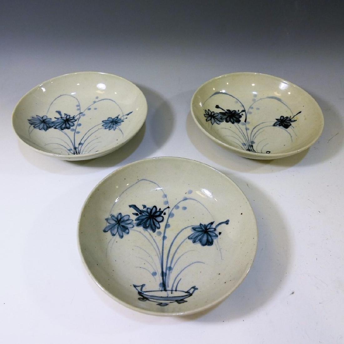 3 CHINESE ANTIQUE BLUE WHITE PORCELAIN DISH - MING (1 of 5)