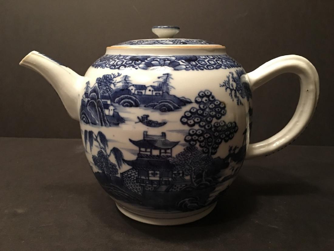 ANTIQUE Chinese Large Blue and White Teapot, late 18th (1 of 7)