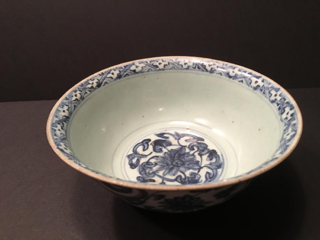 ANTIQUE Austria Turnteplitz Vase, marked (1 of 7)