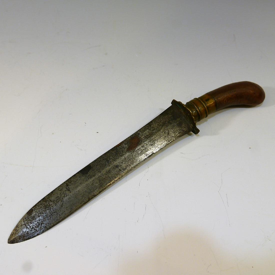 CHINESE TIBETAN ANTIQUE DAGGER (1 of 4)
