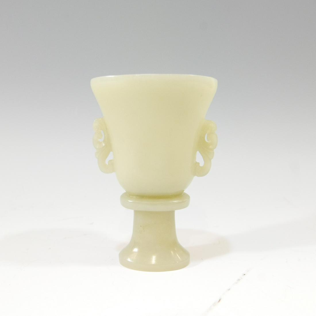 ANTIQUE CHINESE CARVED JADE CUP - QING DYNASTY 18/19TH (1 of 7)