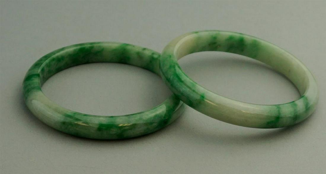 FINE Chinese Pair Green Jade (Feicui) Bangles, 2 7/8" (1 of 5)