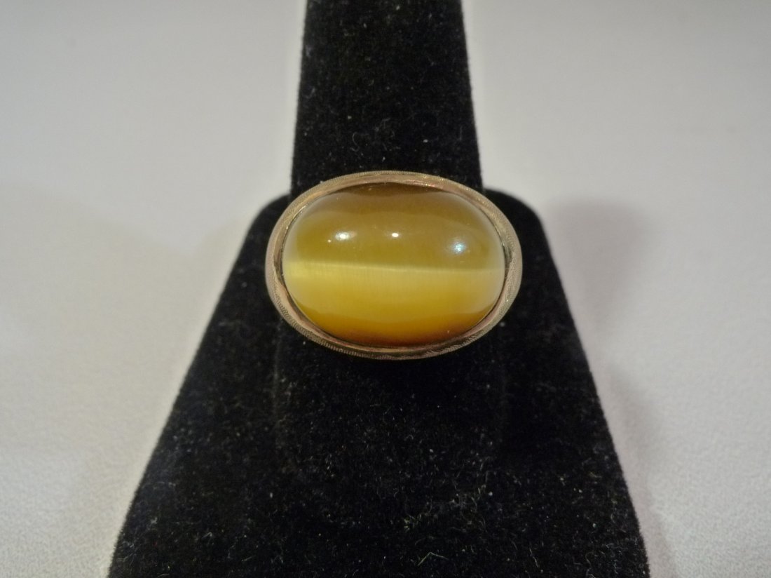 14K SOLID GOLD CATS EYE MEN'S RING 12 GRAMS: 14K SOLID GOLD CATS EYE MEN'S RING 12 GRAMS. SIZE 10.5