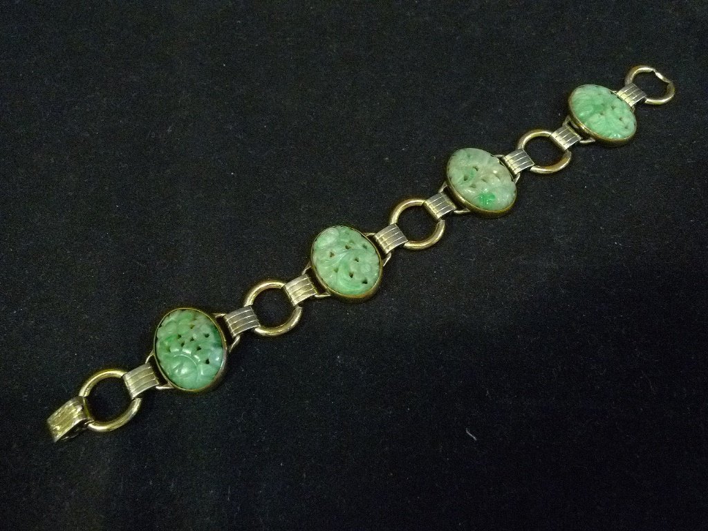 ART DECO ANTIQUE CHINESE NATURAL JADEITE BRACELET: ANTIQUE CHINESE NATURAL JADEITE BRACELET. GUARANTEED NATURAL JADEITE. 18CM LONG. 10K GOLD FILLED. EACH JADE PIECE IS 18X15MM
