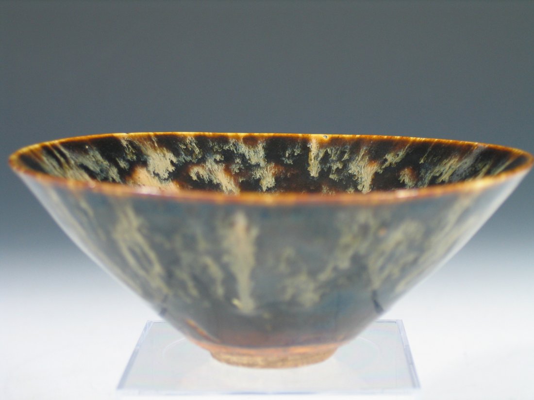 Chinese Jizhou Porcelain Bowl with Tortoises Shell (1 of 5)