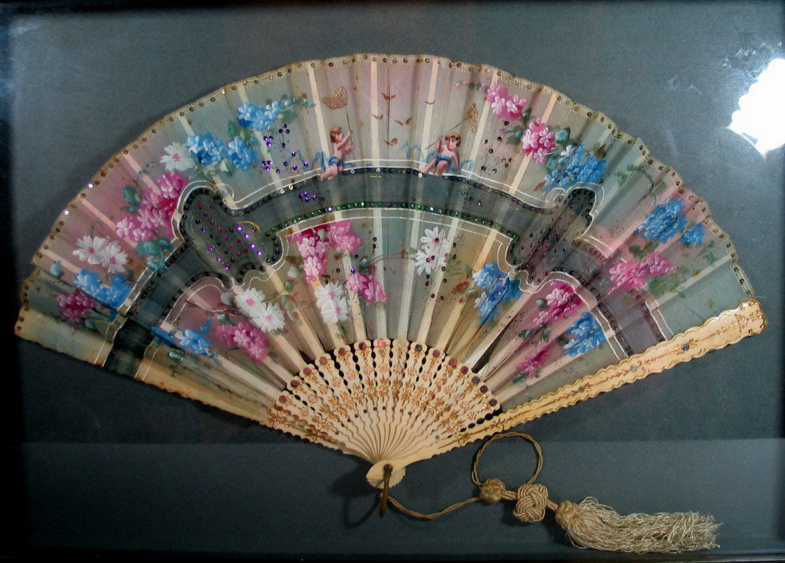 Framed Chinese Silk Fan (1 of 6)
