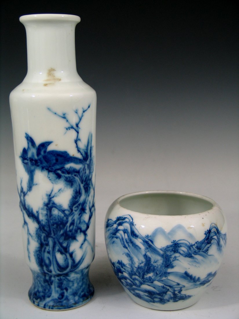 Two Chinese Blue and White Items. Early 20th Century. (1 of 6)
