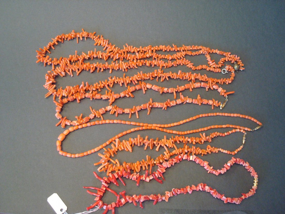 OLD Chinese Coral Necklaces, 7 pieces, (1 of 4)