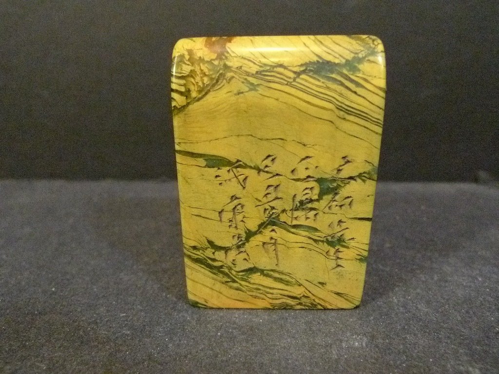 ANTIQUE CHINESE CARVED SOAPSTONE SEAL - 19TH CENTURY: ANTIQUE CHINESE CARVED SOAPSTONE SEAL - 19TH CENTURY. 5 CM TALL. 99 GRAMS. PROVENANCE - BETHESDA MD ESTATE
