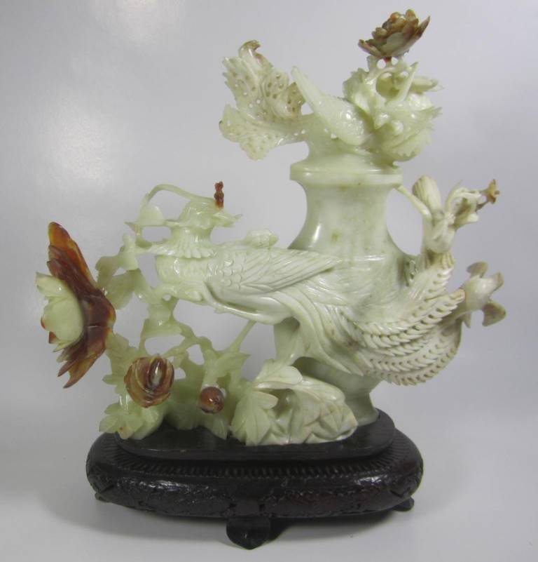 FINE CHINESE JADE CARVING WITH WOODEN BASE (1 of 10)