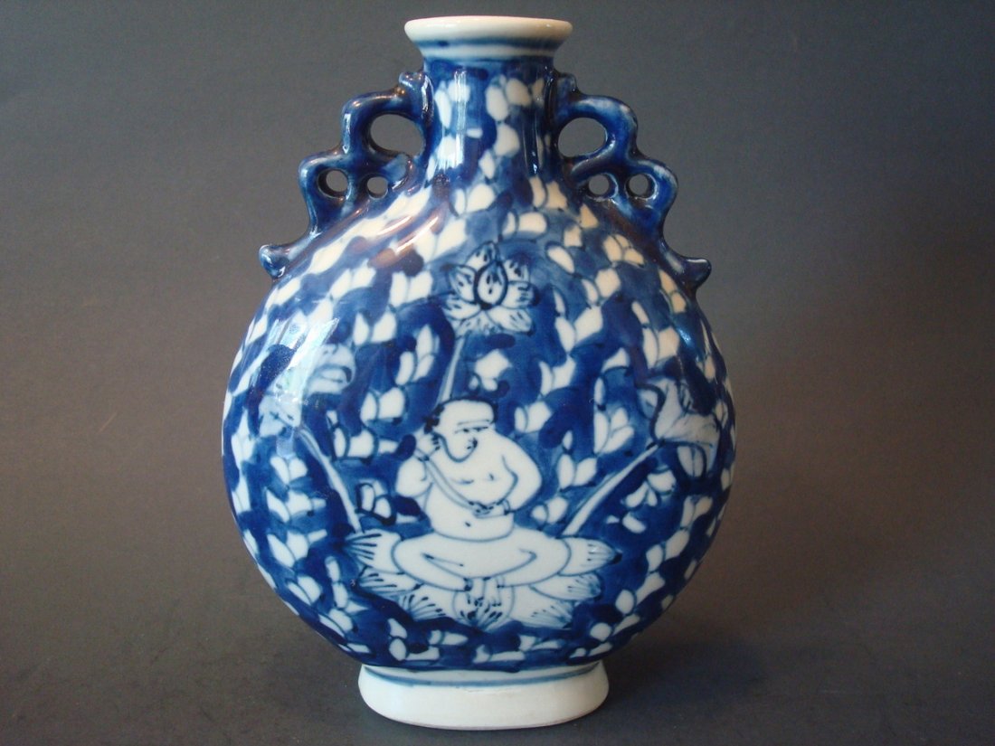 ANTIQUE Chinese Blue and White Moon Flask vase, 19th C (1 of 9)