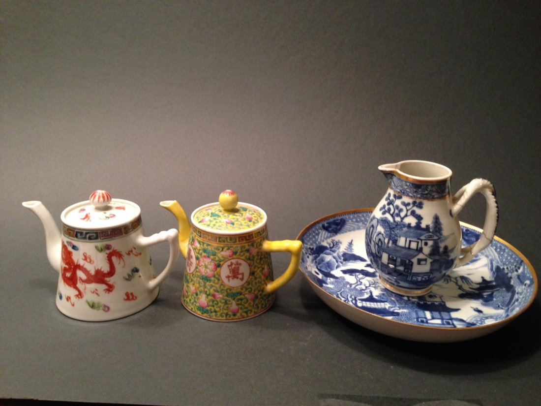 OLD Chinese Pair Teapots and A pitcher with plate, (1 of 7)