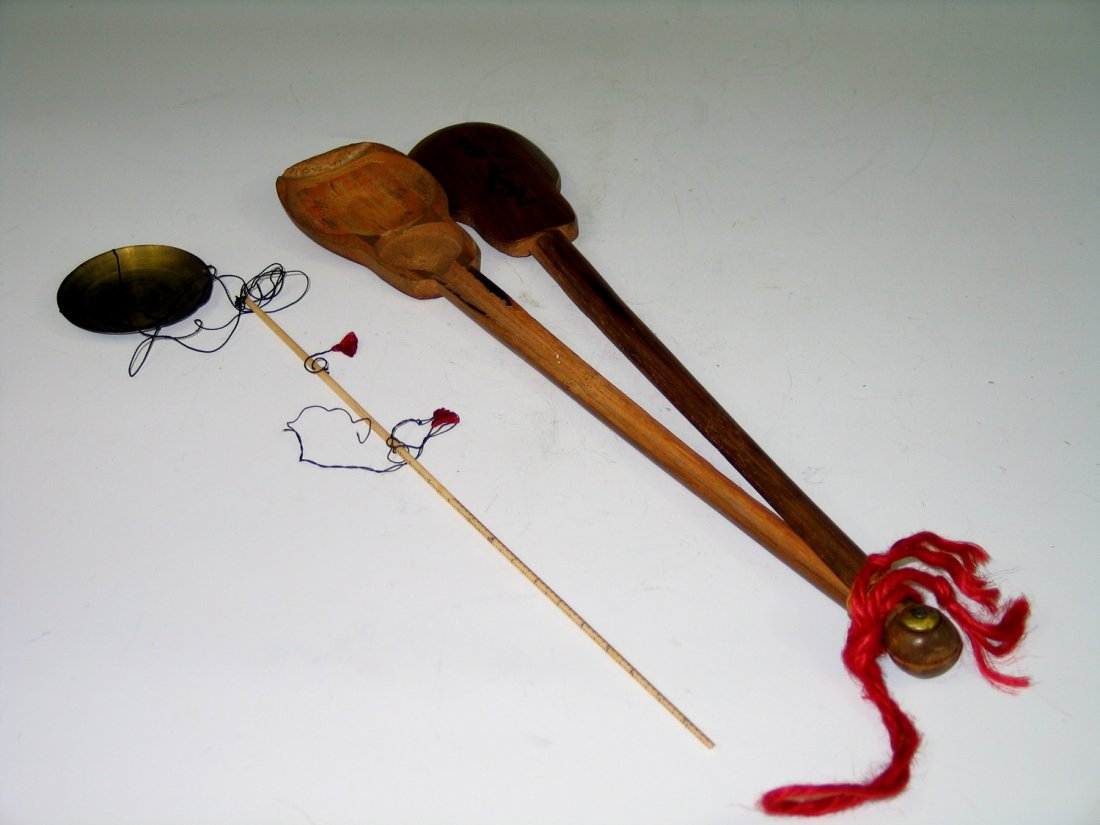 Chinese Opium Scale in a Bamboo Case, Late Qing (1 of 3)