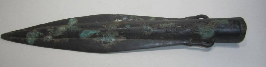 ANTIQUE CHINESE BRONZE SPEAR HEAD WITH DRAGON CARVINGS (1 of 6)