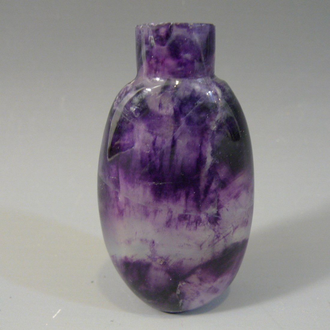 ANTIQUE CHINESE CARVED AMETHYST SNUFF BOTTLE - 19TH (1 of 9)
