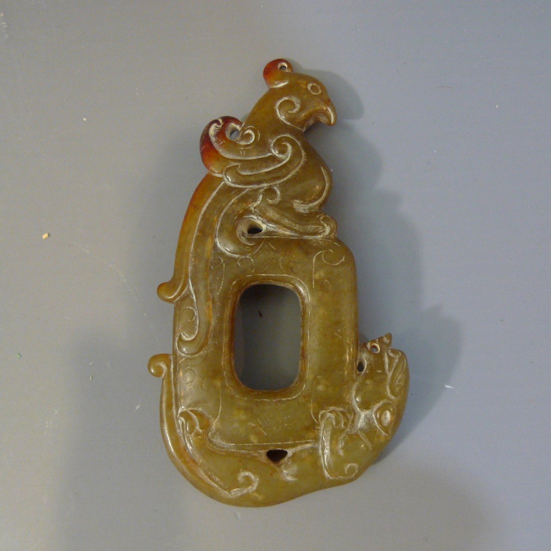 ANTIQUE CHINESE CARVED JADE PENDANT - HAN DYNASTY (1 of 8)