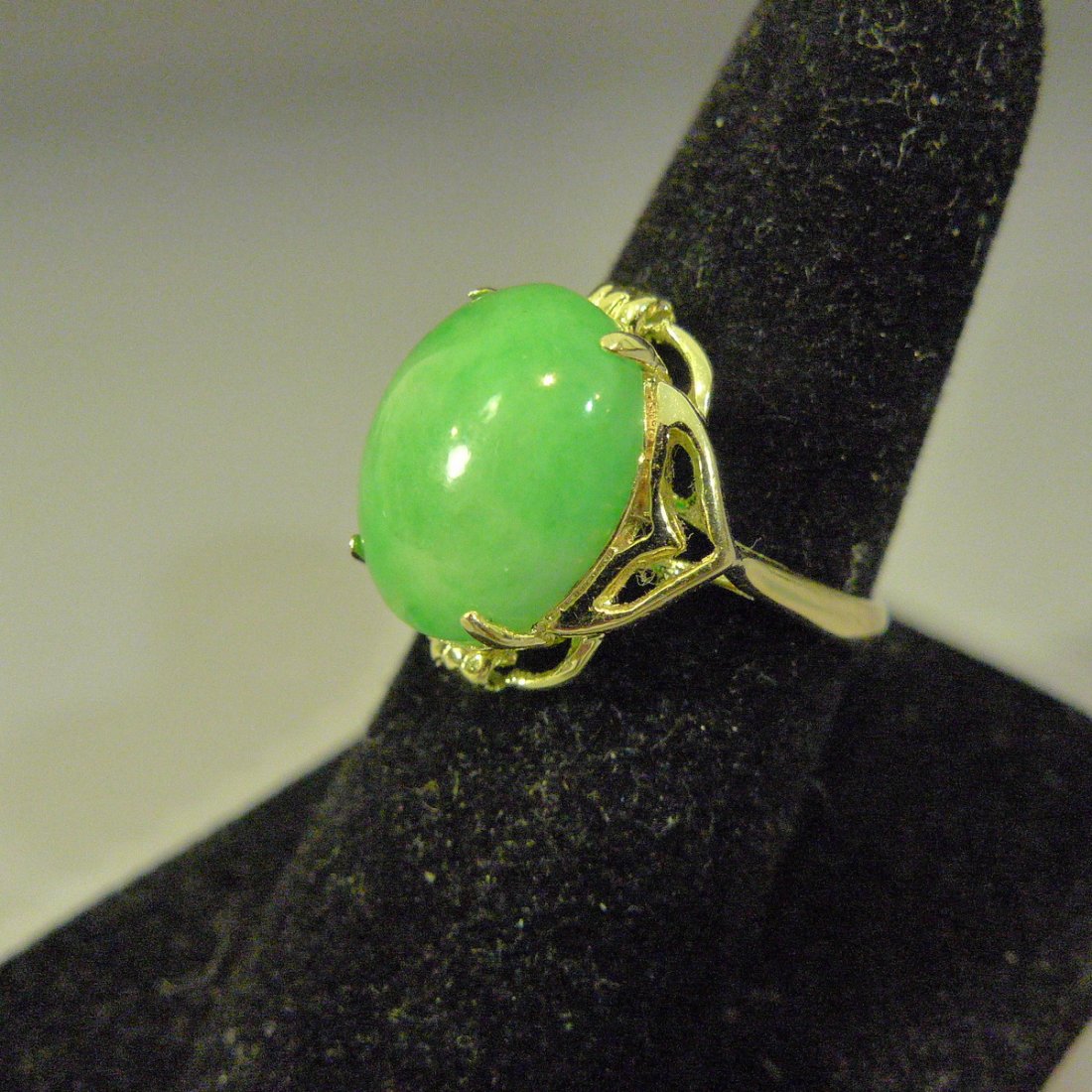 GUARANTEED NATURAL JADEITE 14K GOLD RING (1 of 9)