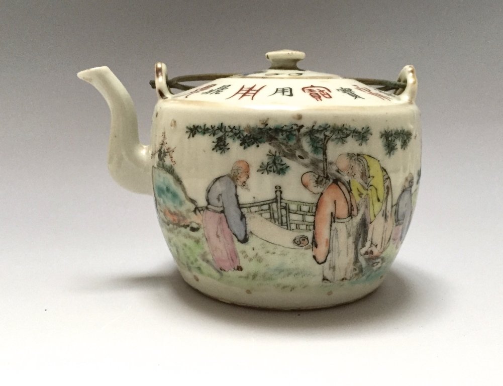 CHINESE ANTIQUE FAMILLE ROSE PORCELAIN TEAPOT, (1 of 8)