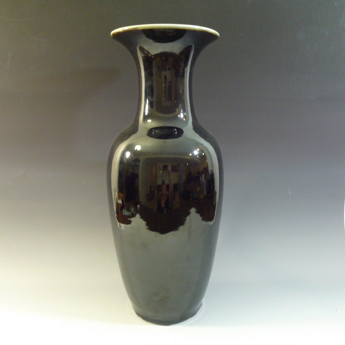 LARGE ANTIQUE CHINESE MIRROR BLACK PORCELAIN VASE 18TH (1 of 6)