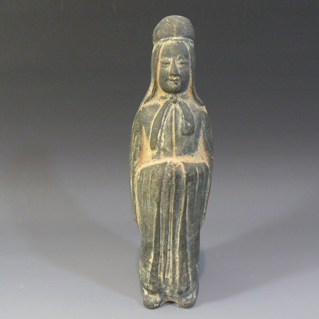 ANTIQUE CHINESE POTTERY FIGURE - TANG DYNASTY (1 of 9)