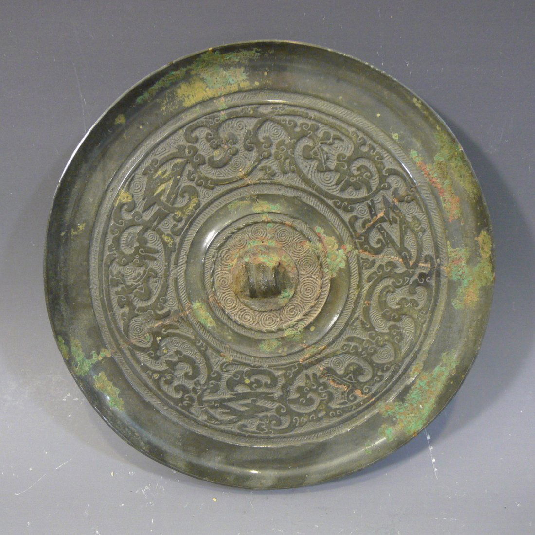 ANTIQUE CHINESE BRONZE MIRROR - HAN DYNASTY (1 of 8)