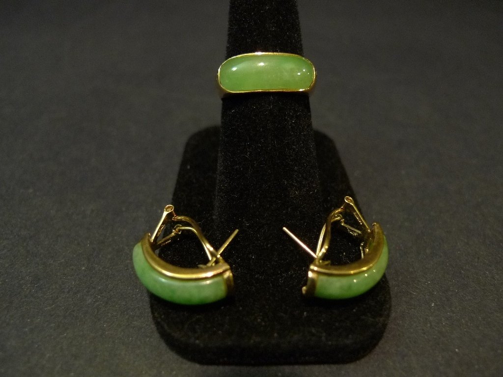 14K SOLID GOLD NATURAL GREEN JADEITE RING EARRING SET (1 of 5)