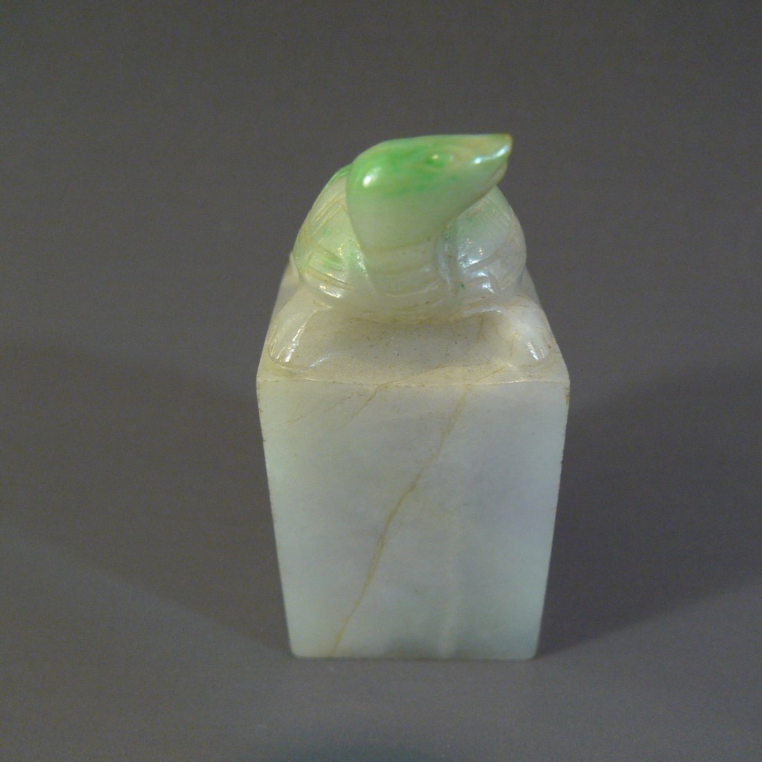 ANTIQUE CHINESE JADEITE SEAL (1 of 8)