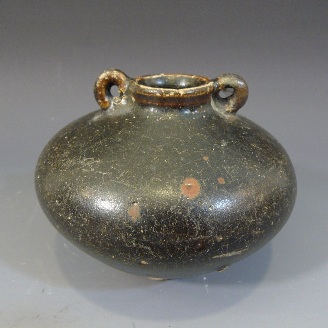 ANTIQUE CHINESE BLACK GLAZE POTTERY JAR - TANG DYNASTY (1 of 8)