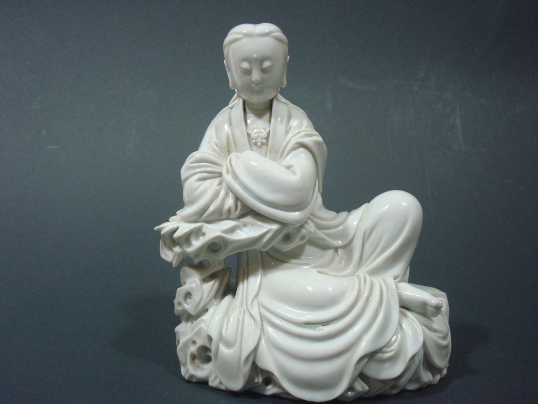 OLD Chinese Blanc de chine Guanyin, 8 1/2" high. (1 of 10)