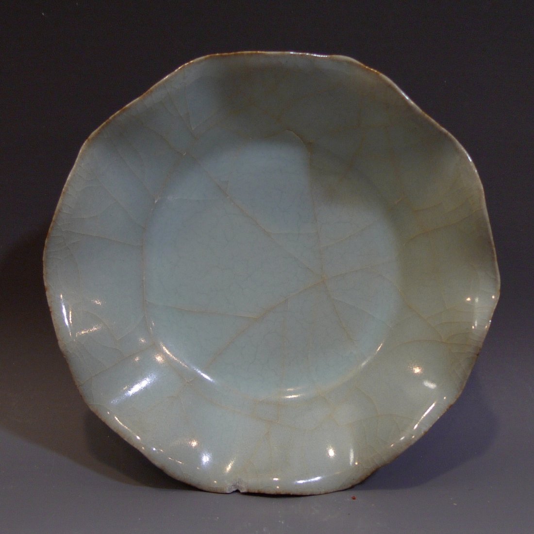 ANTIQUE CHINESE CELADON PORCELAIN DISH (1 of 5)