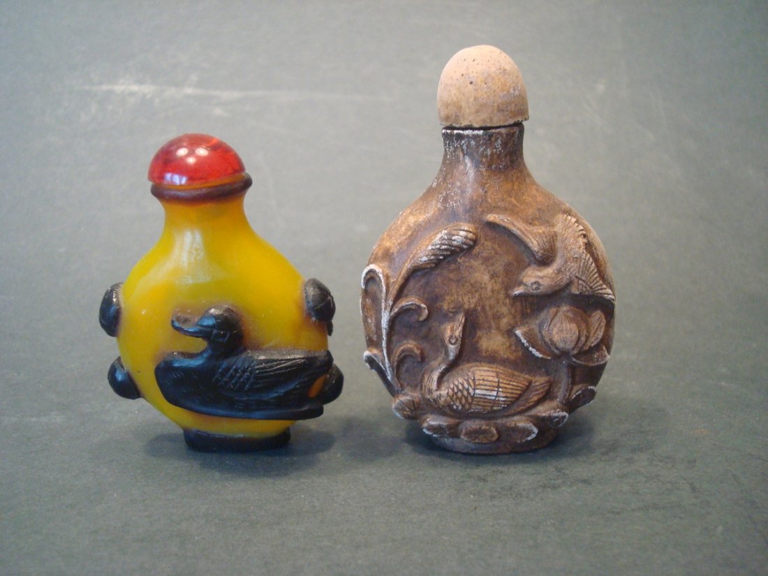 ANTIQUE Chinese snuff bottles, 19th C. 3" high (1 of 4)