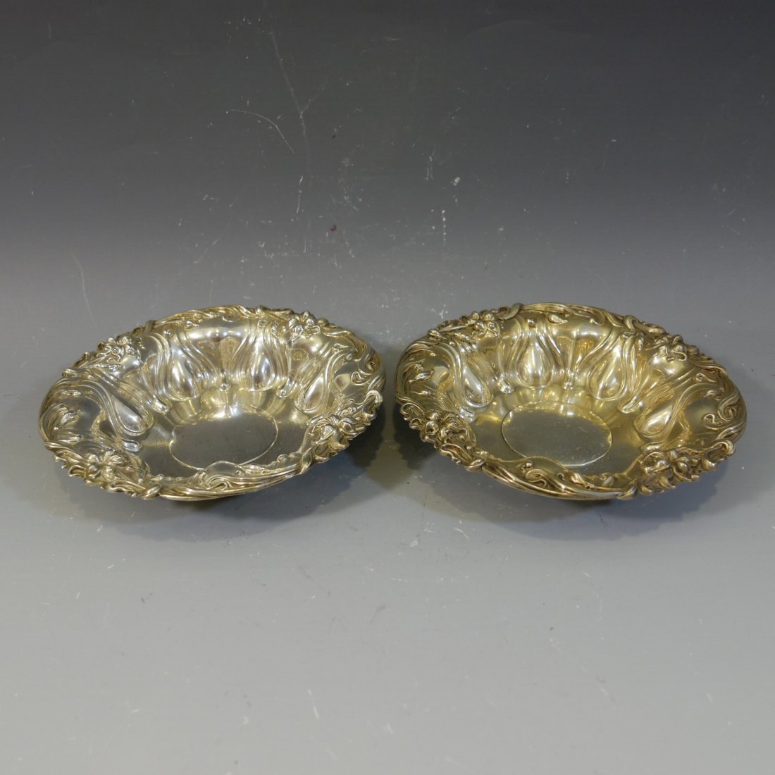 PAIR OF STERLING SILVER DISHES - 188 GRAMS (1 of 8)