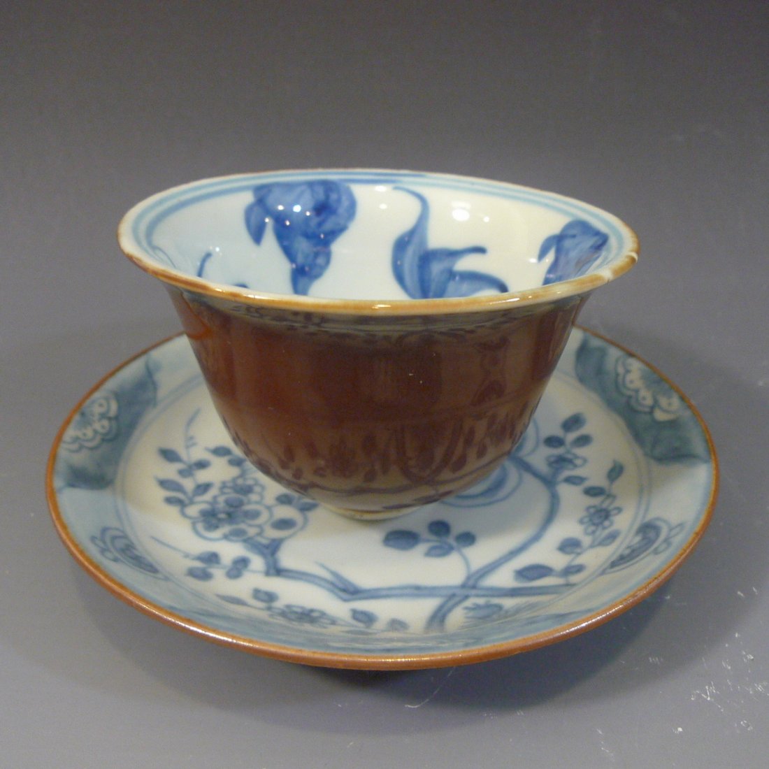 ANTIQUE CHINESE BLUE WHITE CAFÉ AU LAIT PORCELAIN CUP (1 of 6)