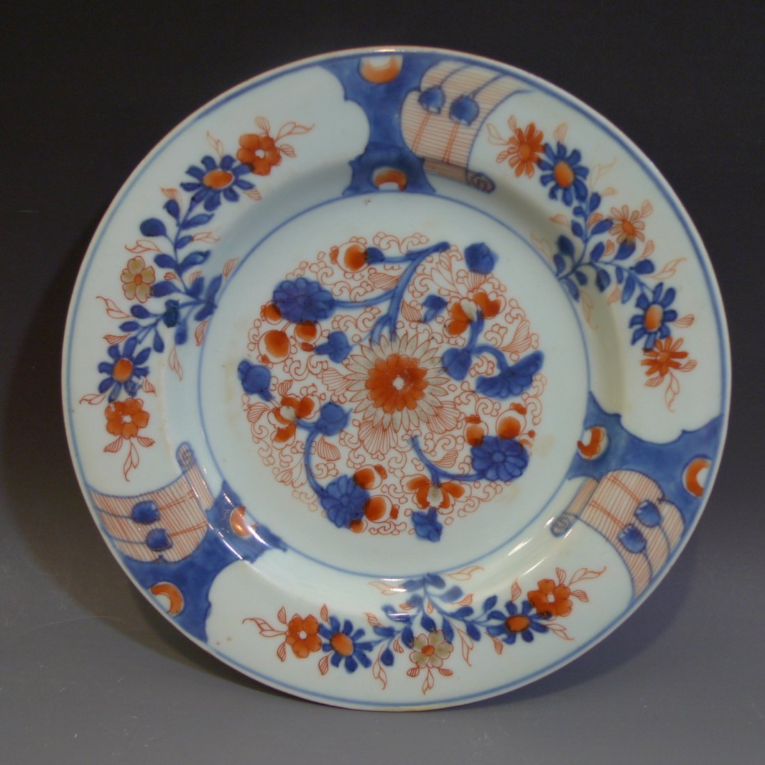 ANTIQUE CHINESE IMARI PORCELAIN PLATE - 18TH CENTURY (1 of 4)