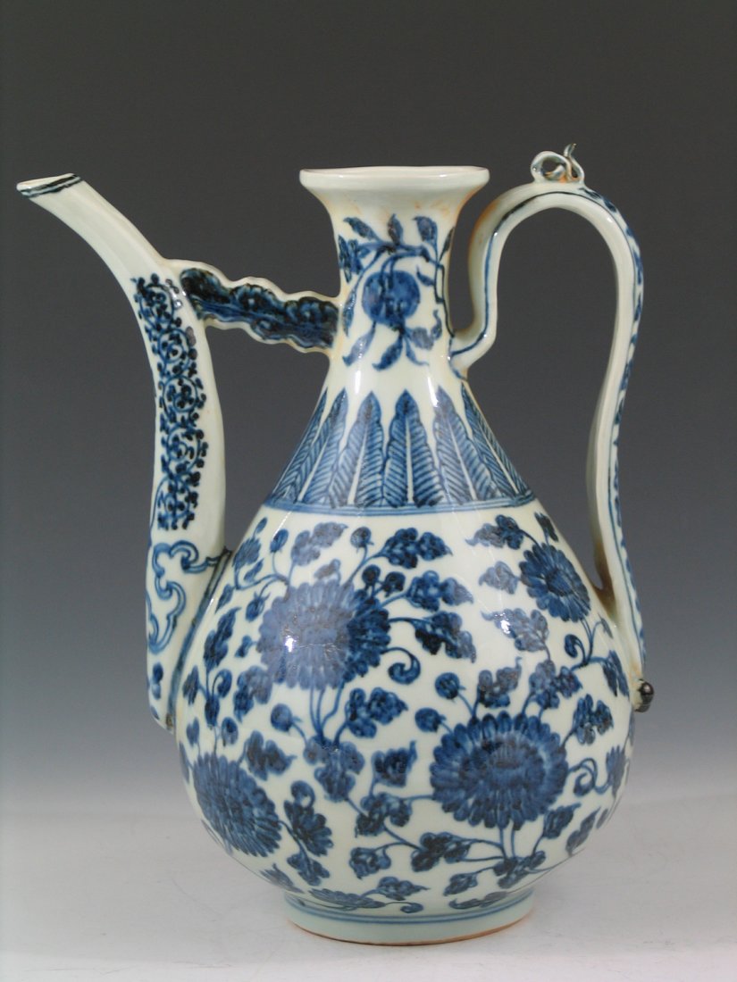 Chinese Blue and White Porcelain Teapot (1 of 6)