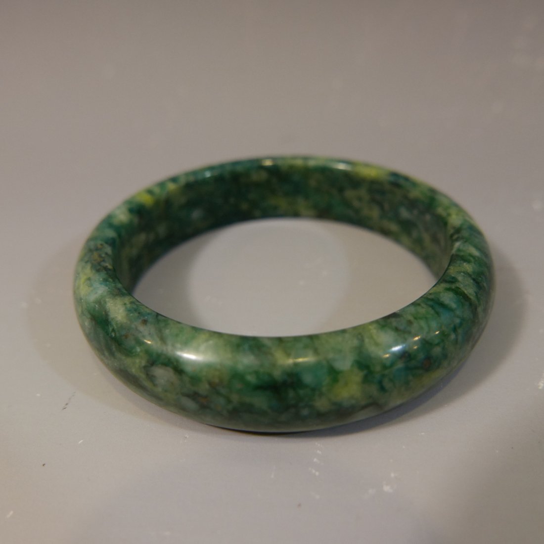 CHINESE GREEN JADE BRACELET (1 of 7)