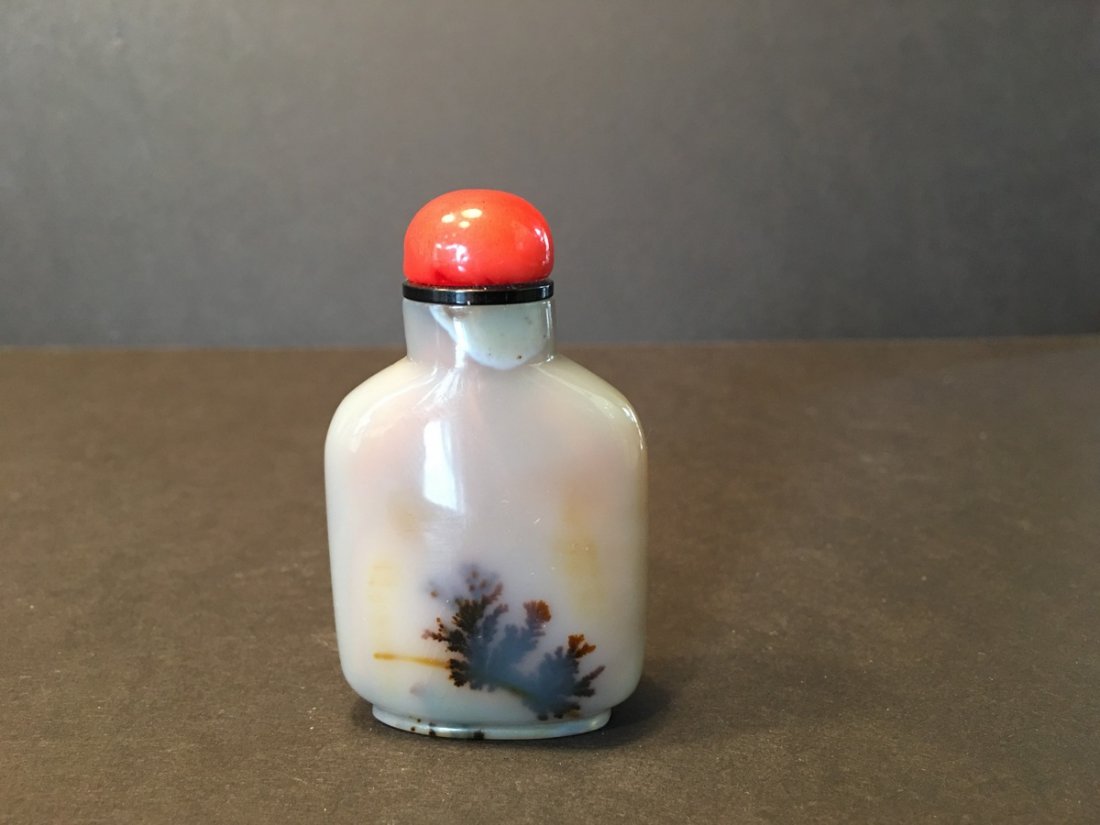 ANTIQUE Chinese Agate Snuff Bottle with red coral lid, (1 of 5)