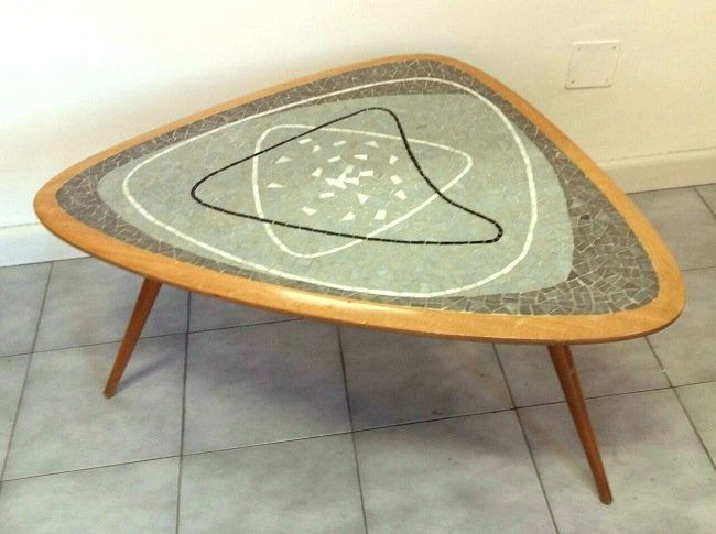 Italian Manufacture, coffee table (1 of 6)