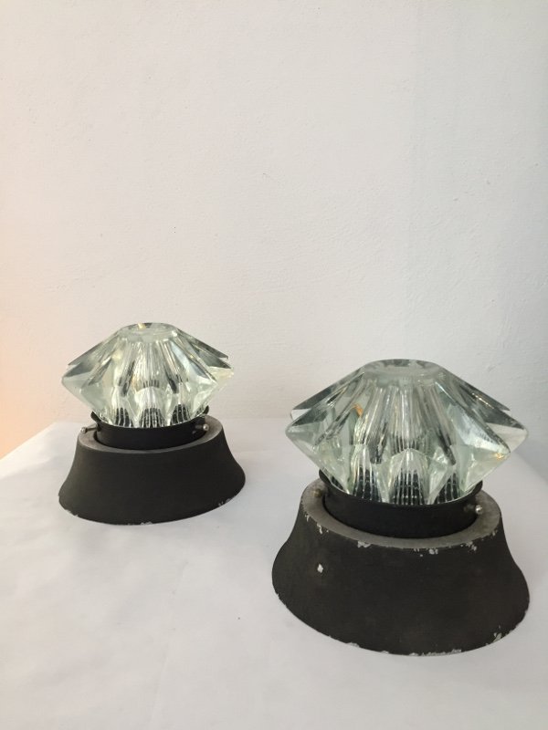 Italian Manufacture, two wall lamps: Italian Manufacture (Esperia attr.), two wall lamps. Grinded glass. Dimensions: total h 15, diam 18 cm