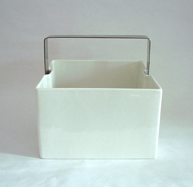 Zanolli e Sebellin, Ico and Luisa Parisi, centrepiece: White pottery with steel handle centrepiece. Ico and Luisa Parisi, Zanolli e Sebellin Prod. 1960 ca. Signed on the bottom. Labeled.Dimensions: h 7,8'' x 7,8'' x 7,8''.Ico e Luisa Parisi. Centrotavola 